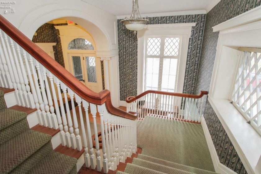 400 Southwest Street, Bellevue, 44811, 7 Bedrooms Bedrooms, ,4 BathroomsBathrooms,Residential,For Sale,Southwest,20260418