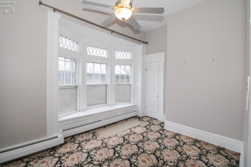 400 Southwest Street, Bellevue, 44811, 7 Bedrooms Bedrooms, ,4 BathroomsBathrooms,Residential,For Sale,Southwest,20260418