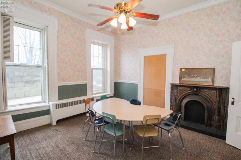 400 Southwest Street, Bellevue, 44811, 7 Bedrooms Bedrooms, ,4 BathroomsBathrooms,Residential,For Sale,Southwest,20260418