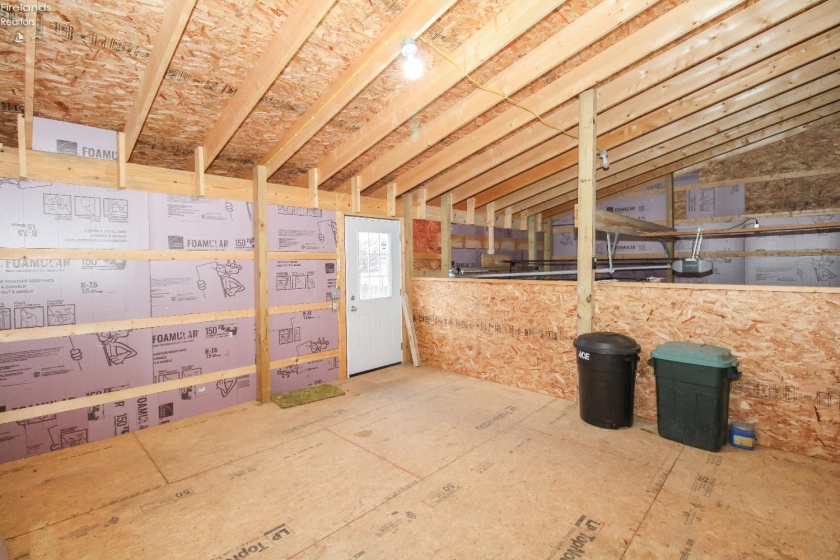 400 Southwest Street, Bellevue, 44811, 7 Bedrooms Bedrooms, ,4 BathroomsBathrooms,Residential,For Sale,Southwest,20260418