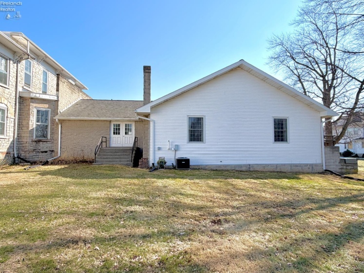 400 Southwest Street, Bellevue, 44811, 7 Bedrooms Bedrooms, ,4 BathroomsBathrooms,Residential,For Sale,Southwest,20260418