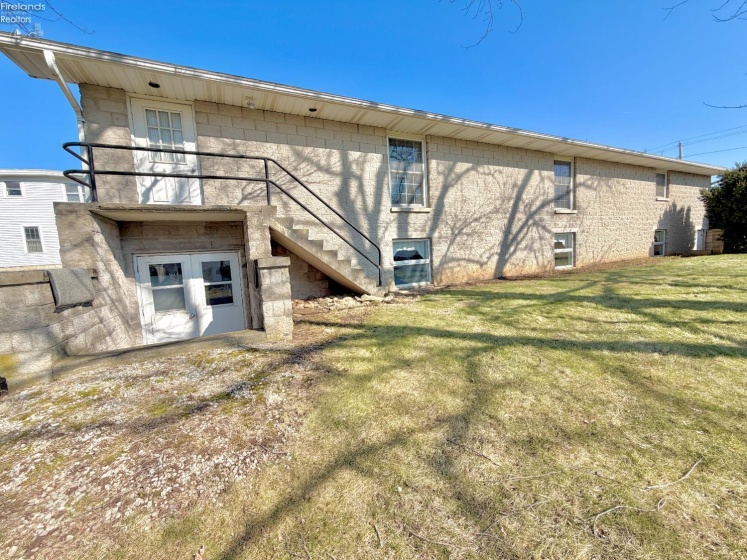 400 Southwest Street, Bellevue, 44811, 7 Bedrooms Bedrooms, ,4 BathroomsBathrooms,Residential,For Sale,Southwest,20260418