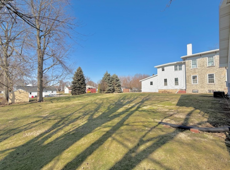 400 Southwest Street, Bellevue, 44811, 7 Bedrooms Bedrooms, ,4 BathroomsBathrooms,Residential,For Sale,Southwest,20260418