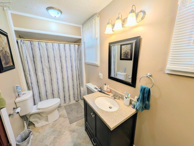 1016 HAYES Avenue, Sandusky, 44870, 5 Bedrooms Bedrooms, ,2 BathroomsBathrooms,Residential,For Sale,HAYES,20260745