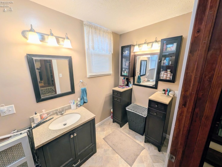 1016 HAYES Avenue, Sandusky, 44870, 5 Bedrooms Bedrooms, ,2 BathroomsBathrooms,Residential,For Sale,HAYES,20260745