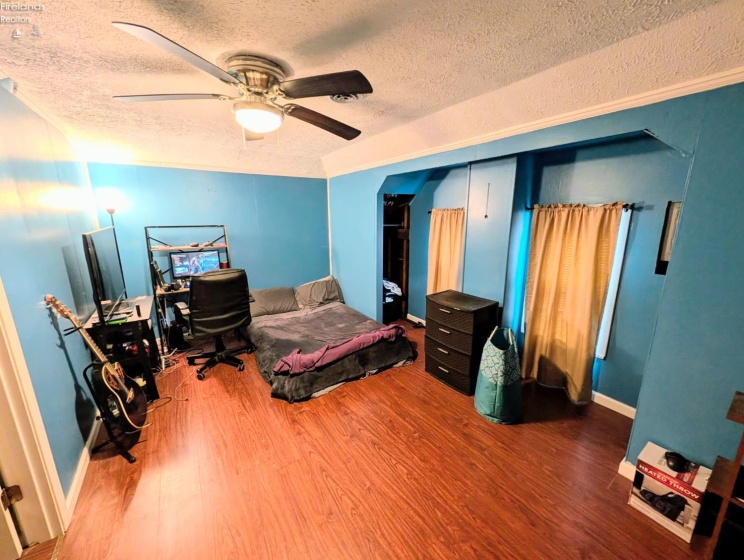 1016 HAYES Avenue, Sandusky, 44870, 5 Bedrooms Bedrooms, ,2 BathroomsBathrooms,Residential,For Sale,HAYES,20260745