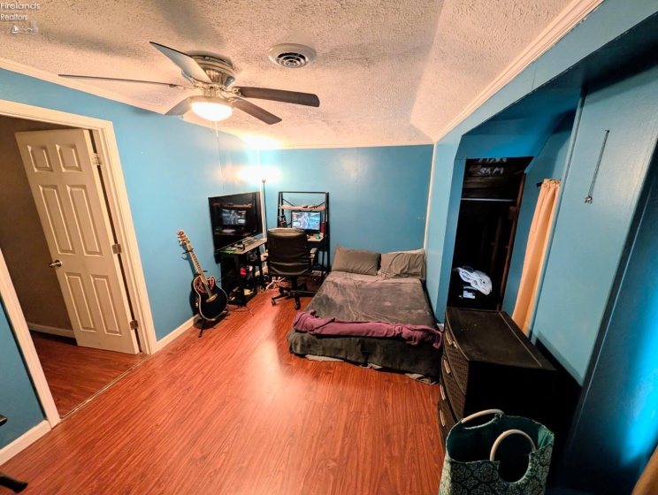 1016 HAYES Avenue, Sandusky, 44870, 5 Bedrooms Bedrooms, ,2 BathroomsBathrooms,Residential,For Sale,HAYES,20260745