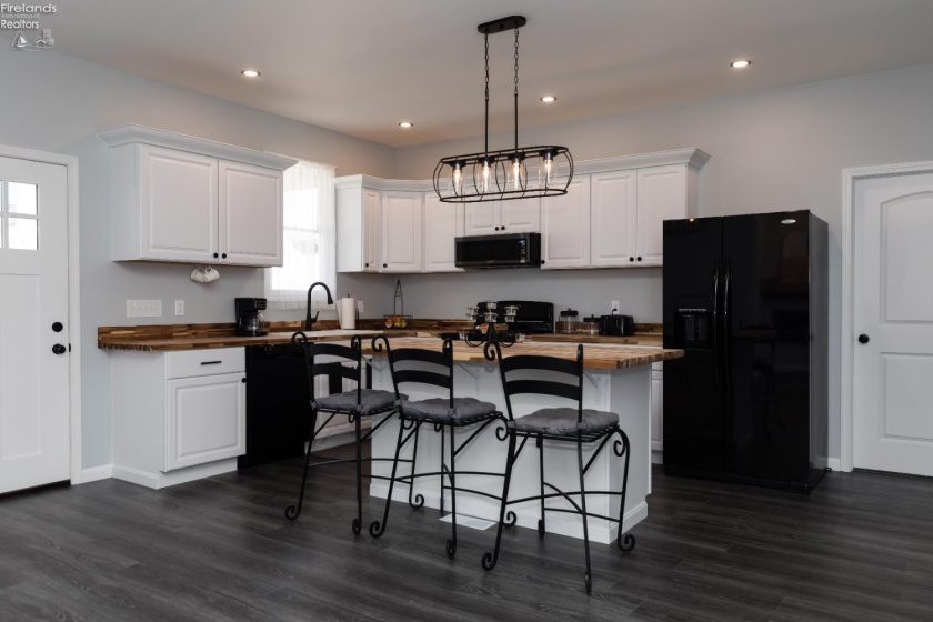 335 Benner Street, Tiffin, 44883, 3 Bedrooms Bedrooms, ,2 BathroomsBathrooms,Residential,For Sale,Benner,20260741