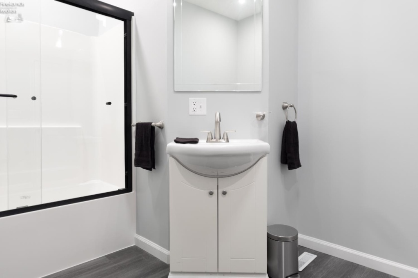 335 Benner Street, Tiffin, 44883, 3 Bedrooms Bedrooms, ,2 BathroomsBathrooms,Residential,For Sale,Benner,20260741