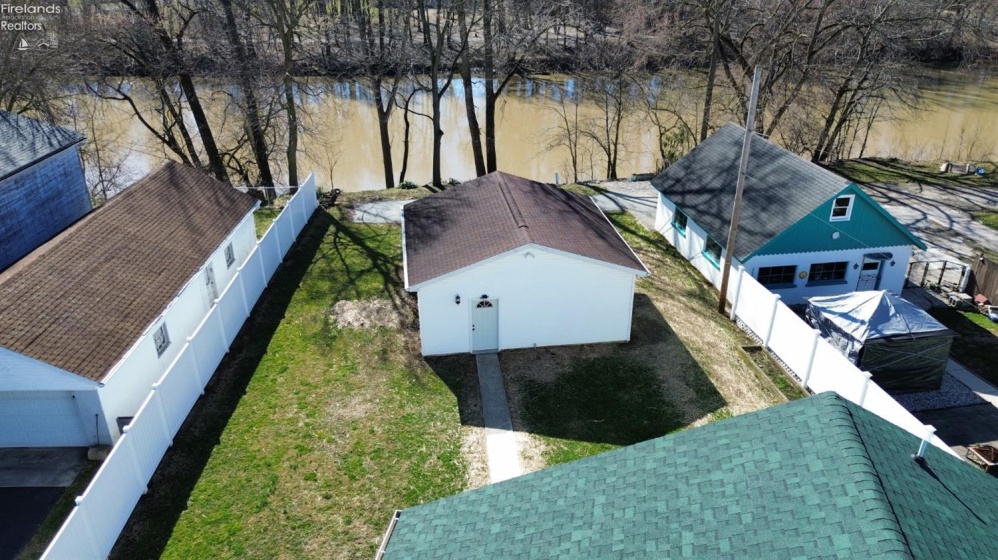 335 Benner Street, Tiffin, 44883, 3 Bedrooms Bedrooms, ,2 BathroomsBathrooms,Residential,For Sale,Benner,20260741