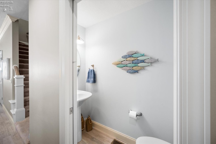 2511 Sand Road, Port Clinton, 43452, 7 Bedrooms Bedrooms, ,9 BathroomsBathrooms,Residential,For Sale,Sand,20260555