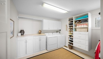 2511 Sand Road, Port Clinton, 43452, 7 Bedrooms Bedrooms, ,9 BathroomsBathrooms,Residential,For Sale,Sand,20260555