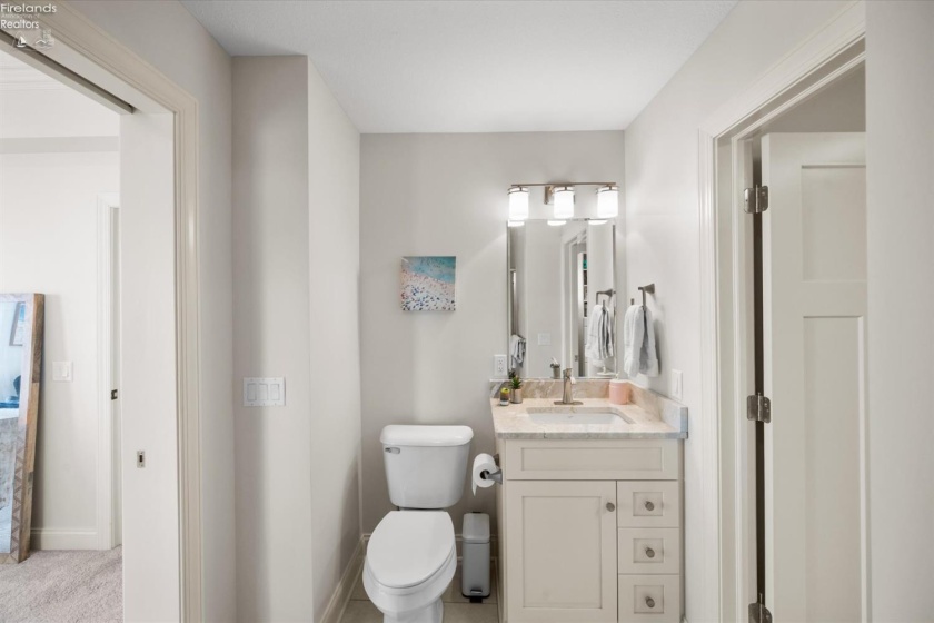 2511 Sand Road, Port Clinton, 43452, 7 Bedrooms Bedrooms, ,9 BathroomsBathrooms,Residential,For Sale,Sand,20260555