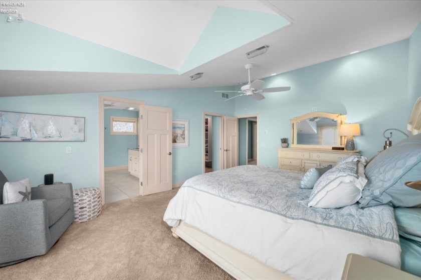 2511 Sand Road, Port Clinton, 43452, 7 Bedrooms Bedrooms, ,9 BathroomsBathrooms,Residential,For Sale,Sand,20260555