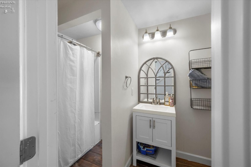 3816 Galloway Road, Sandusky, 44870, 4 Bedrooms Bedrooms, ,4 BathroomsBathrooms,Residential,For Sale,Galloway,20260565