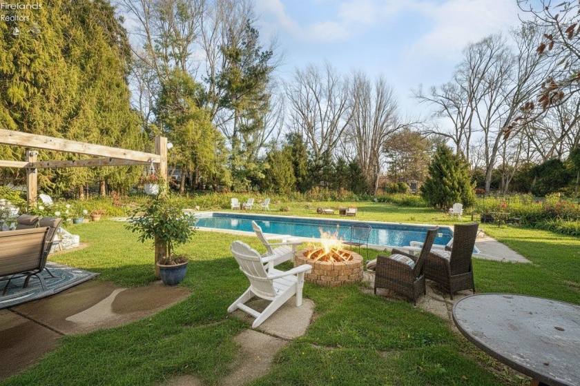 3816 Galloway Road, Sandusky, 44870, 4 Bedrooms Bedrooms, ,4 BathroomsBathrooms,Residential,For Sale,Galloway,20260565