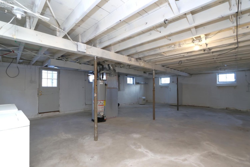 21 Franklin Avenue, Shelby, 44875, 2 Bedrooms Bedrooms, ,1 BathroomBathrooms,Residential,For Sale,Franklin,20260585