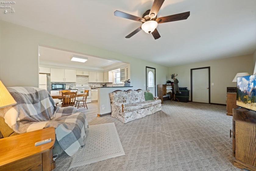 2350 Sand Road, Port Clinton, 43452, 3 Bedrooms Bedrooms, ,2 BathroomsBathrooms,Residential,For Sale,Sand,20253571