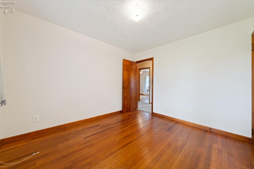 2350 Sand Road, Port Clinton, 43452, 3 Bedrooms Bedrooms, ,2 BathroomsBathrooms,Residential,For Sale,Sand,20253571