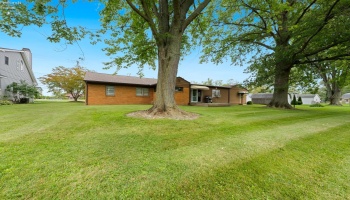 2350 Sand Road, Port Clinton, 43452, 3 Bedrooms Bedrooms, ,2 BathroomsBathrooms,Residential,For Sale,Sand,20253571 2350 Sand Road, Port Clinton, 43452, 3 Bedrooms Bedrooms, ,2 BathroomsBathrooms,Residential,For Sale,Sand,20253571