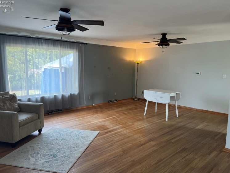 3712 Matthes Avenue, Sandusky, 44870, 3 Bedrooms Bedrooms, ,2 BathroomsBathrooms,Residential,For Sale,Matthes,20260715