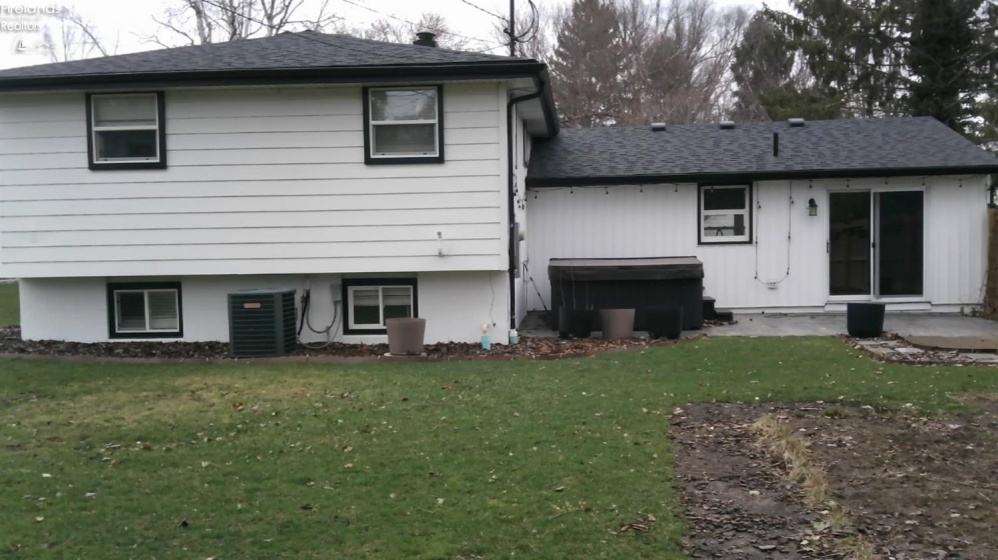 323 Portland Drive, Huron, 44839, 3 Bedrooms Bedrooms, ,2 BathroomsBathrooms,Residential,For Sale,Portland,20260780