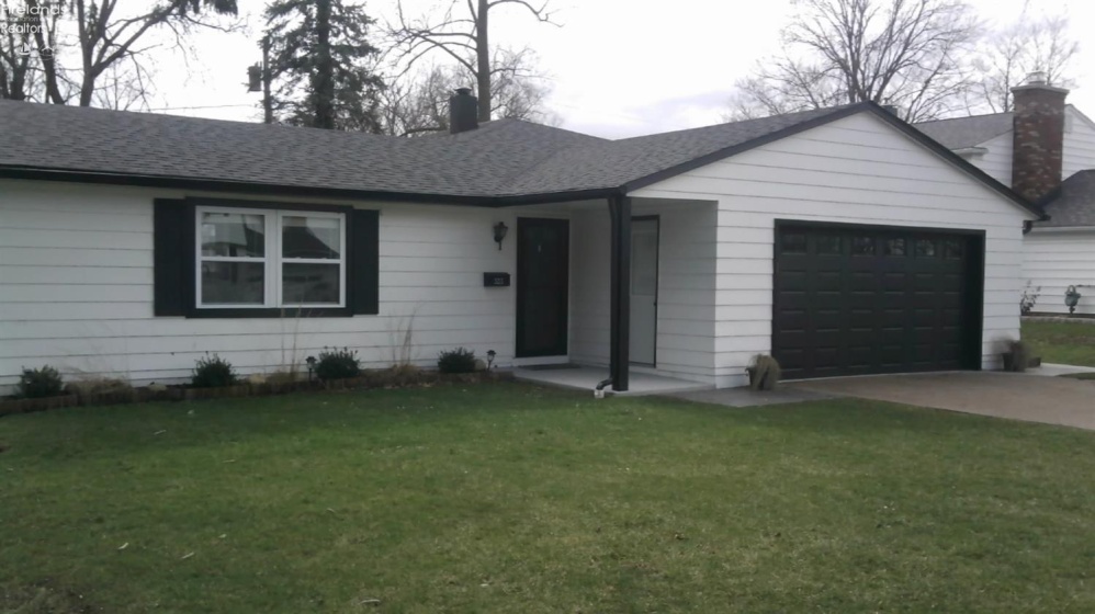 323 Portland Drive, Huron, 44839, 3 Bedrooms Bedrooms, ,2 BathroomsBathrooms,Residential,For Sale,Portland,20260780