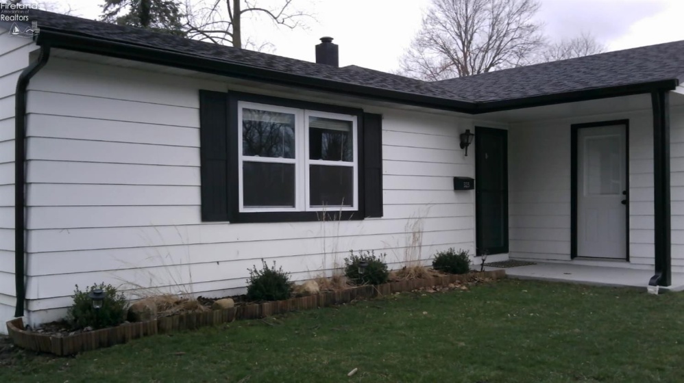 323 Portland Drive, Huron, 44839, 3 Bedrooms Bedrooms, ,2 BathroomsBathrooms,Residential,For Sale,Portland,20260780