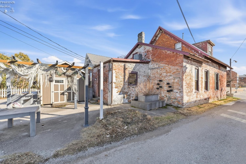 212 West Front St, Findlay, 45840, ,Commercial,For Sale,West Front St,20260786