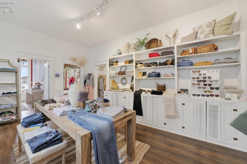 212 West Front St, Findlay, 45840, ,Commercial,For Sale,West Front St,20260786