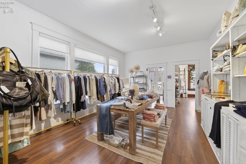 212 West Front St, Findlay, 45840, ,Commercial,For Sale,West Front St,20260786