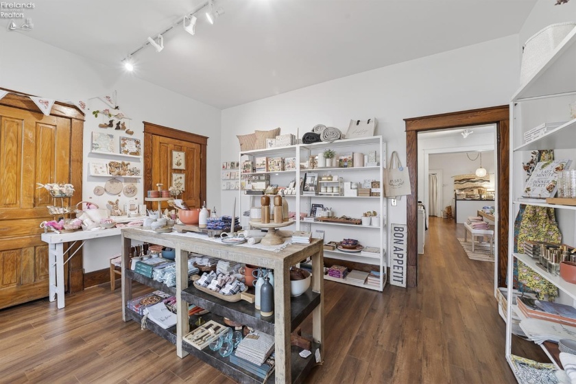 212 West Front St, Findlay, 45840, ,Commercial,For Sale,West Front St,20260786