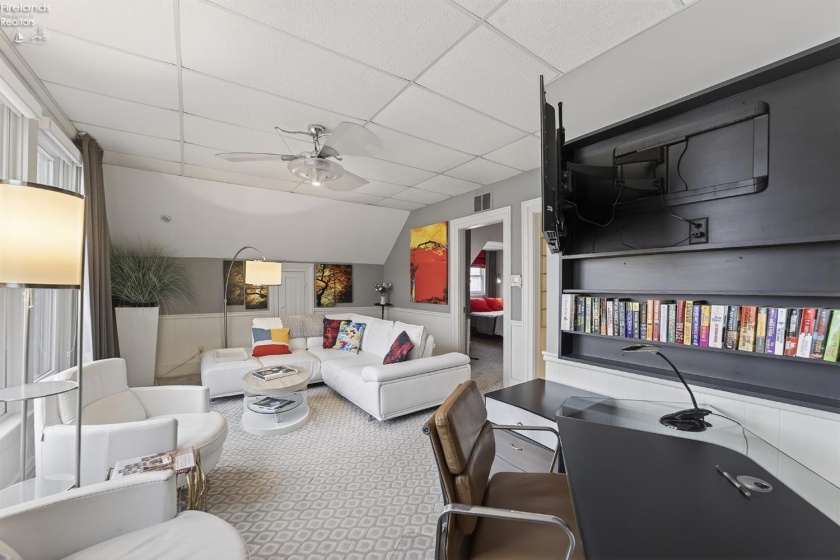 212 West Front St, Findlay, 45840, ,Commercial,For Sale,West Front St,20260786