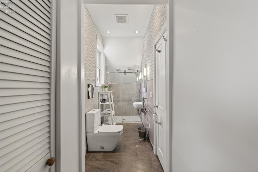 212 West Front St, Findlay, 45840, ,Commercial,For Sale,West Front St,20260786