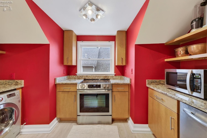 212 West Front St, Findlay, 45840, ,Commercial,For Sale,West Front St,20260786