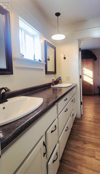 1727 McPherson Highway, Clyde, 43410, 3 Bedrooms Bedrooms, ,2 BathroomsBathrooms,Residential,For Sale,McPherson,20260798