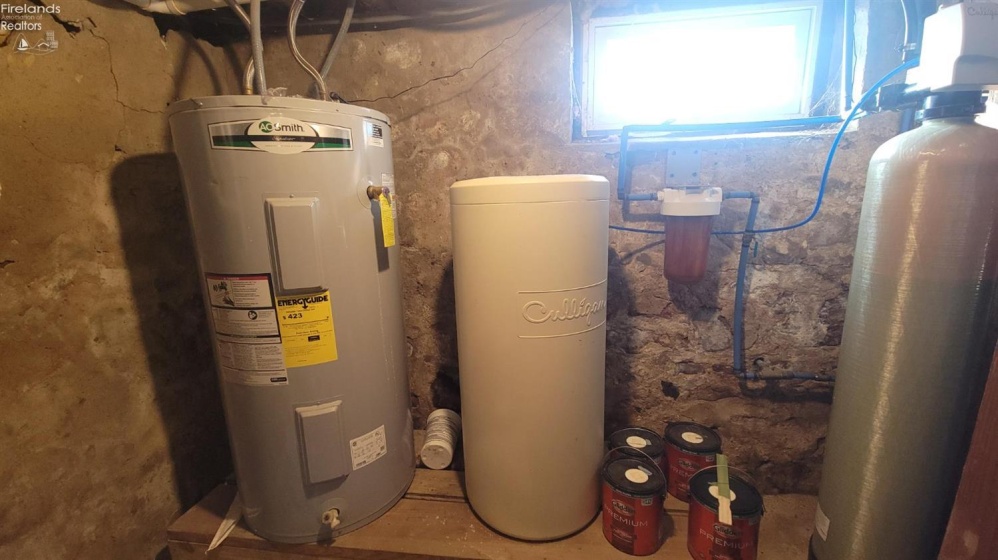 1727 McPherson Highway, Clyde, 43410, 3 Bedrooms Bedrooms, ,2 BathroomsBathrooms,Residential,For Sale,McPherson,20260798