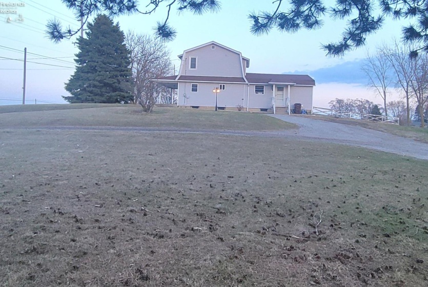 1727 McPherson Highway, Clyde, 43410, 3 Bedrooms Bedrooms, ,2 BathroomsBathrooms,Residential,For Sale,McPherson,20260798