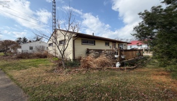 405 Parish Street, Sandusky, 44870, 3 Bedrooms Bedrooms, ,1 BathroomBathrooms,Residential,For Sale,Parish,20260801 405 Parish Street, Sandusky, 44870, 3 Bedrooms Bedrooms, ,1 BathroomBathrooms,Residential,For Sale,Parish,20260801