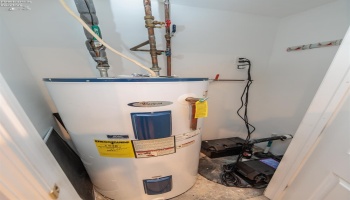 807 Cleveland Road, Huron, 44839, 3 Bedrooms Bedrooms, ,4 BathroomsBathrooms,Residential,For Sale,Cleveland,20260817