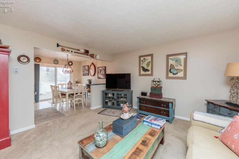 807 Cleveland Road, Huron, 44839, 3 Bedrooms Bedrooms, ,4 BathroomsBathrooms,Residential,For Sale,Cleveland,20260817