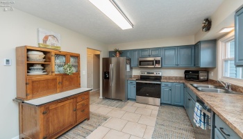 807 Cleveland Road, Huron, 44839, 3 Bedrooms Bedrooms, ,4 BathroomsBathrooms,Residential,For Sale,Cleveland,20260817