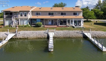 6280 Harris Harbor Drive, Oak Harbor, 43449, 1 Bedroom Bedrooms, ,1 BathroomBathrooms,Residential,For Sale,Harris Harbor,20260820