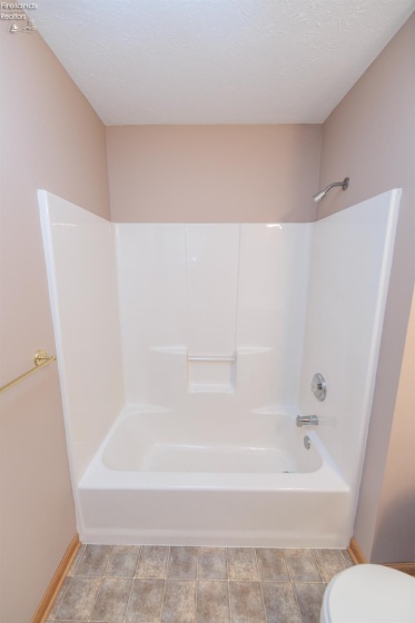 18608 Southporte Drive, Strongsville, 44136, 2 Bedrooms Bedrooms, ,3 BathroomsBathrooms,Residential,For Sale,Southporte,20260779