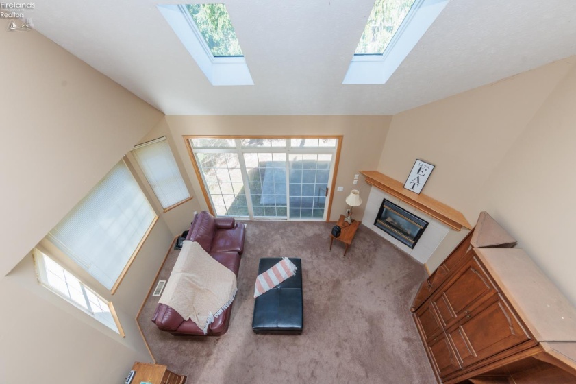 18608 Southporte Drive, Strongsville, 44136, 2 Bedrooms Bedrooms, ,3 BathroomsBathrooms,Residential,For Sale,Southporte,20260779