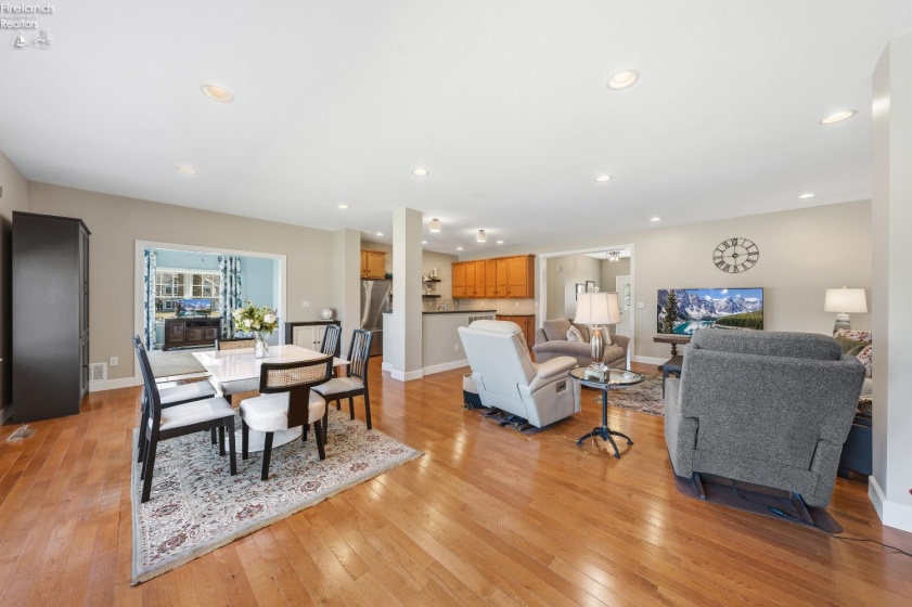 1249 Lost Lake Road, Port Clinton, 43452, 3 Bedrooms Bedrooms, ,2 BathroomsBathrooms,Residential,For Sale,Lost Lake,20260762