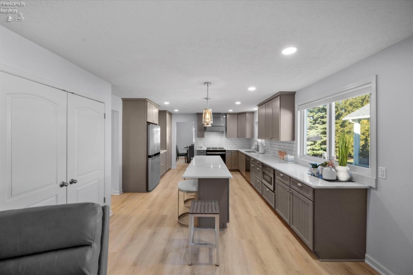 502 Stone, Marblehead, 43440, 3 Bedrooms Bedrooms, ,3 BathroomsBathrooms,Residential,For Sale,Stone,20260668