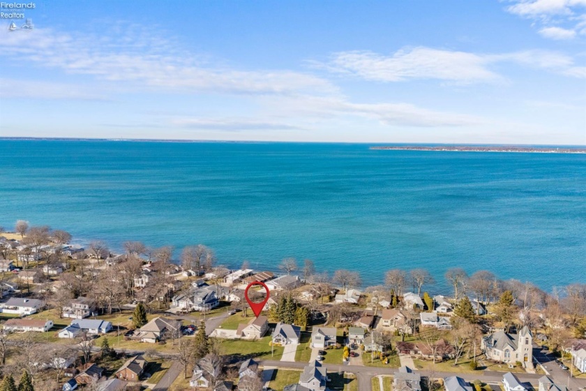 502 Stone, Marblehead, 43440, 3 Bedrooms Bedrooms, ,3 BathroomsBathrooms,Residential,For Sale,Stone,20260668