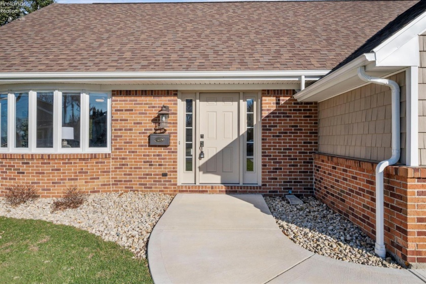 502 Stone, Marblehead, 43440, 3 Bedrooms Bedrooms, ,3 BathroomsBathrooms,Residential,For Sale,Stone,20260668