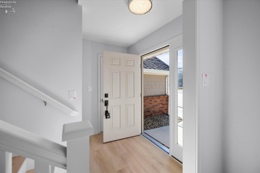 502 Stone, Marblehead, 43440, 3 Bedrooms Bedrooms, ,3 BathroomsBathrooms,Residential,For Sale,Stone,20260668